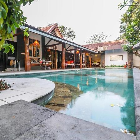 Villa Dende Lombok Tanjungkarang エクステリア 写真